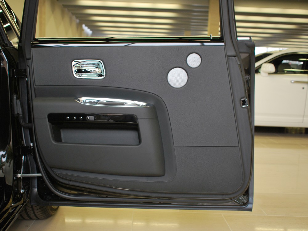 2013 Rolls-Royce Ghost EWB Image 19