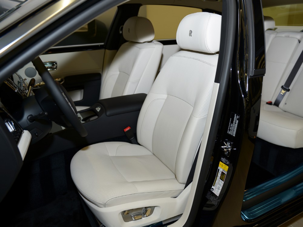 2013 Rolls-Royce Ghost EWB Image 10