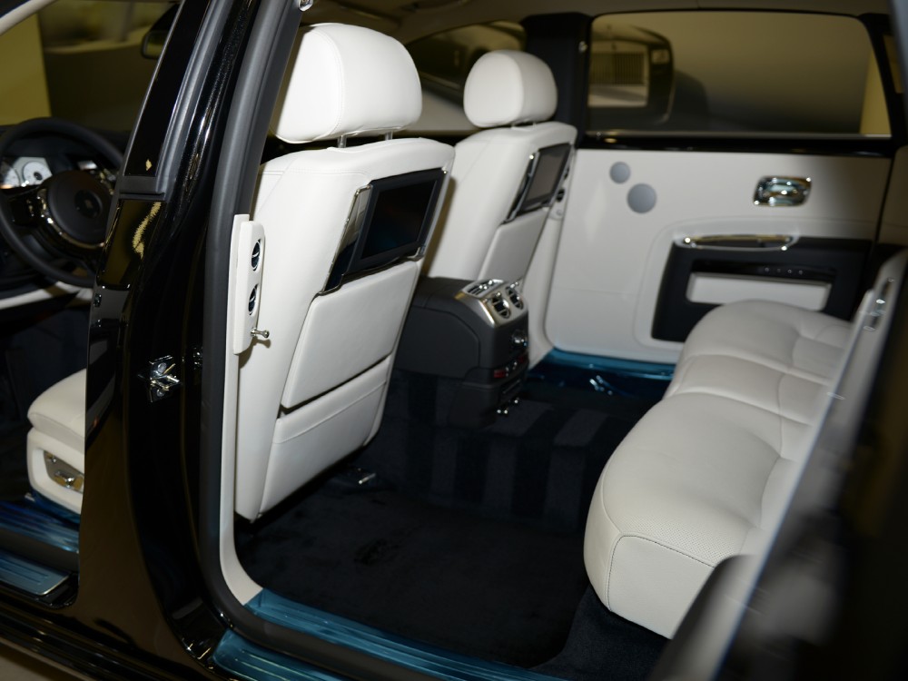 2013 Rolls-Royce Ghost EWB Image 13