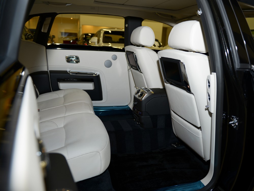 2013 Rolls-Royce Ghost EWB Image 17