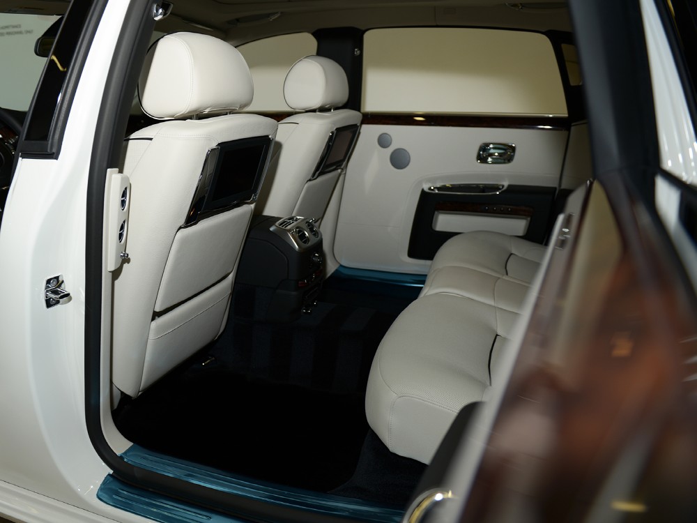 2013 Rolls-Royce Ghost EWB Image 13