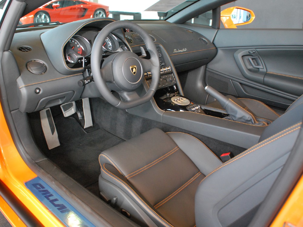 2013 Lamborghini Gallardo Image 3