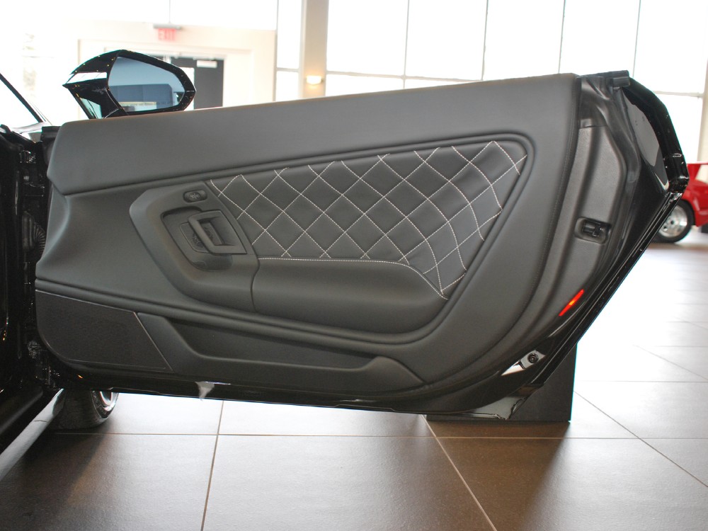 2013 Lamborghini Gallardo Image 16