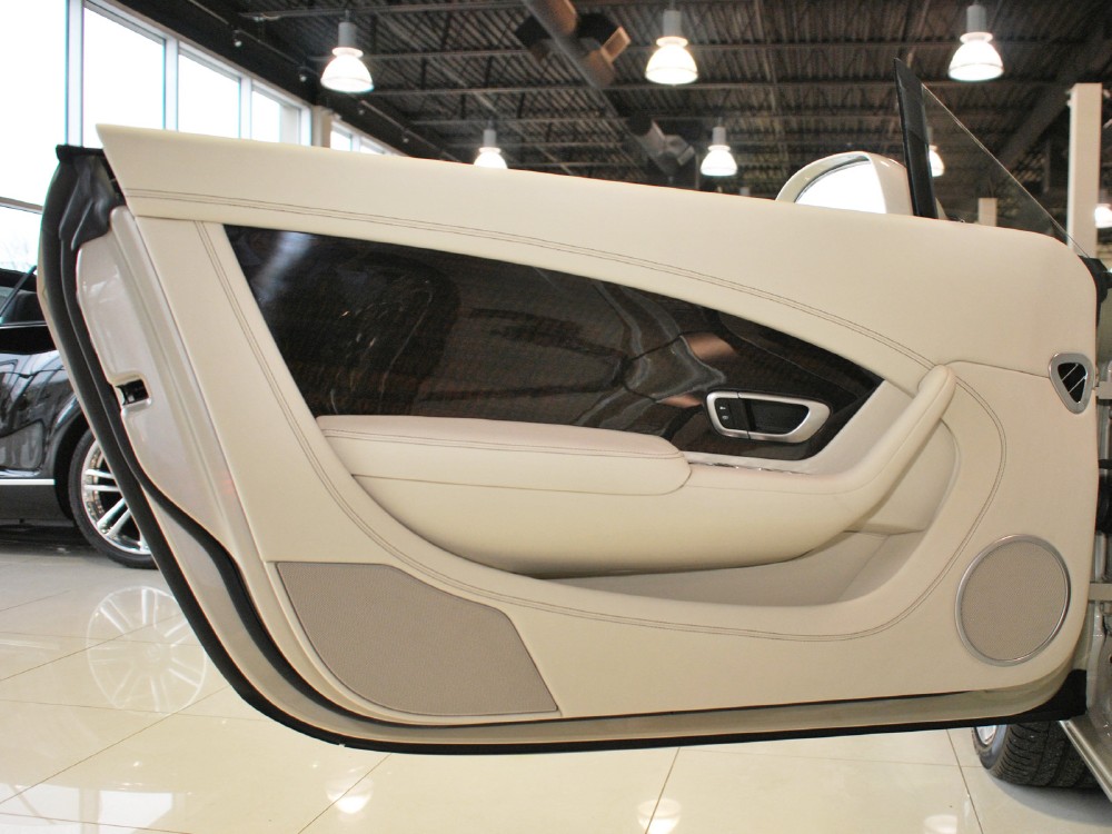 2013 Bentley Continental GT Convertible Image 22