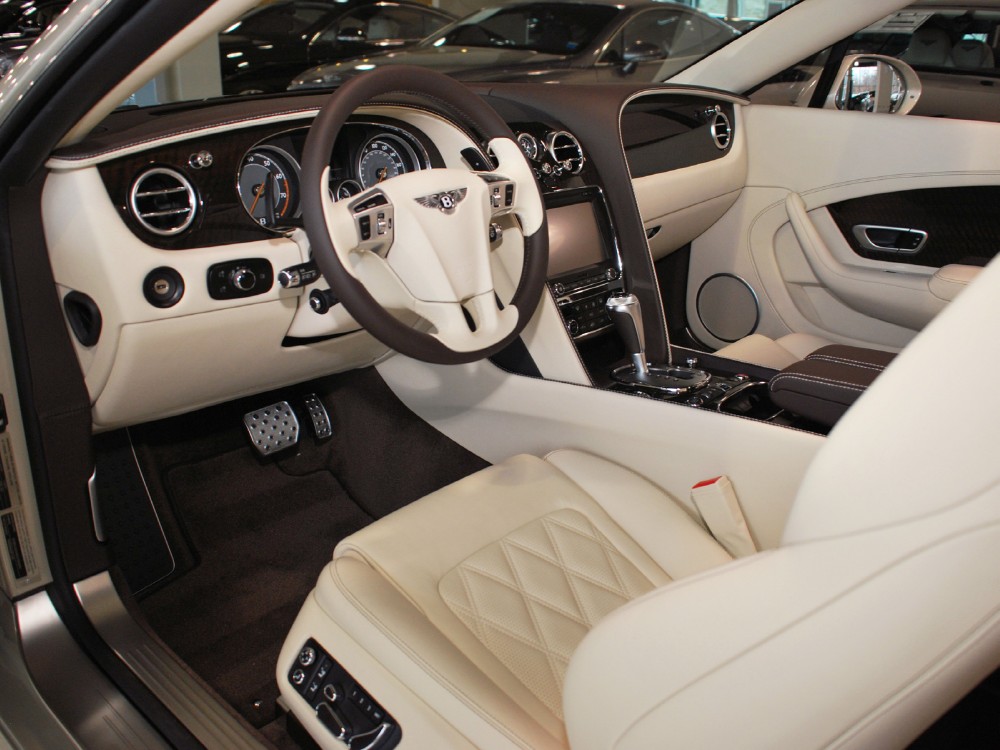 2013 Bentley Continental GT Convertible Image 3