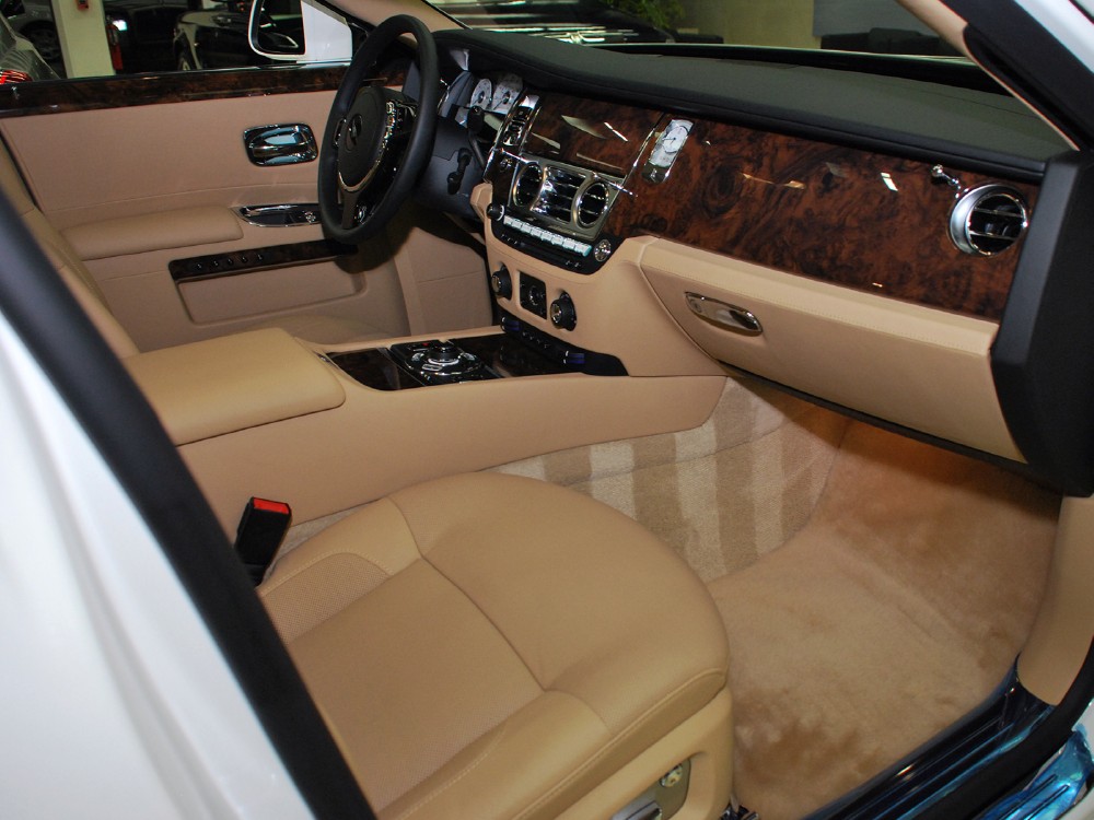 2012 Rolls-Royce Ghost EWB Image 6