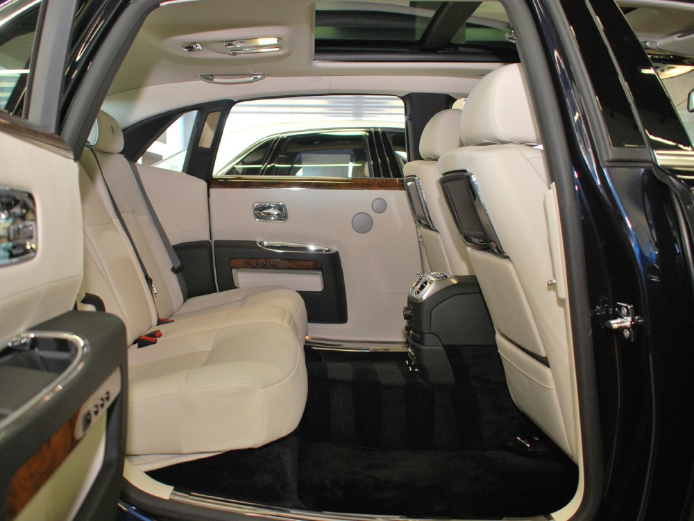 2012 Rolls-Royce Ghost EWB Image 15