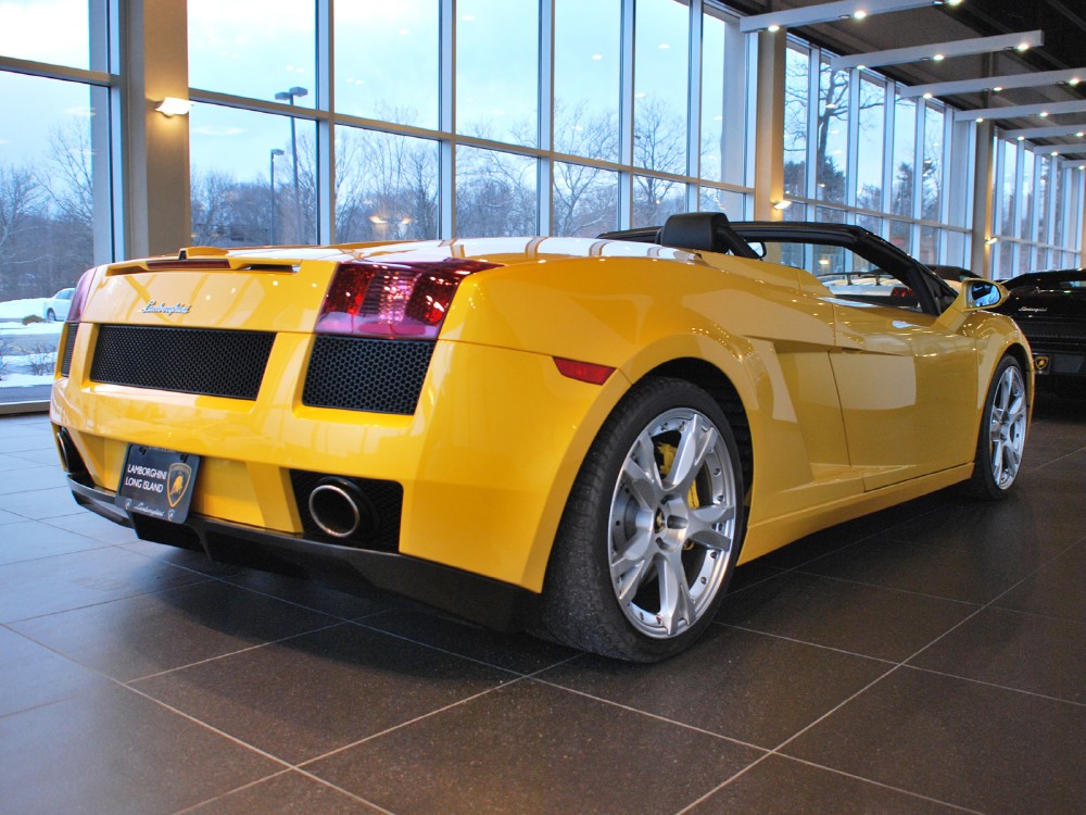 2008 Lamborghini Gallardo Image 2