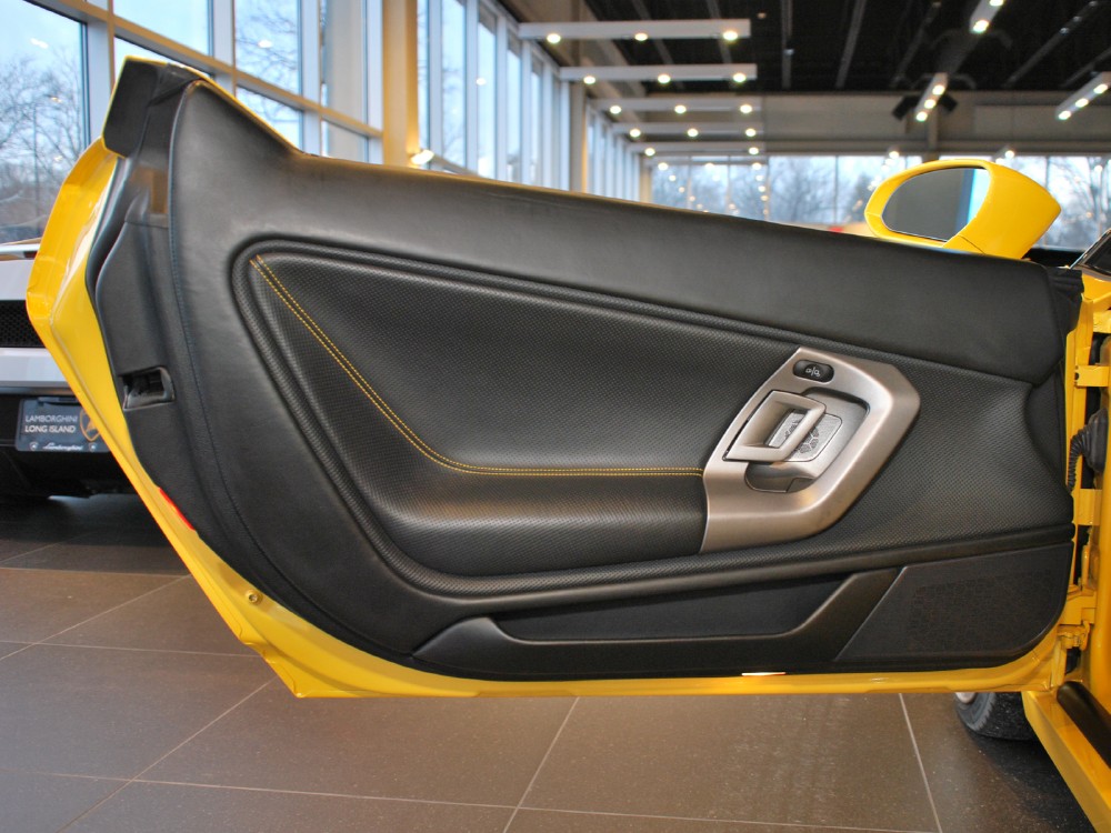 2008 Lamborghini Gallardo Image 21