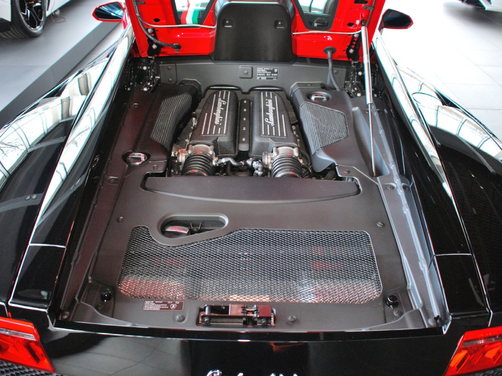 2012 Lamborghini Gallardo Image 14