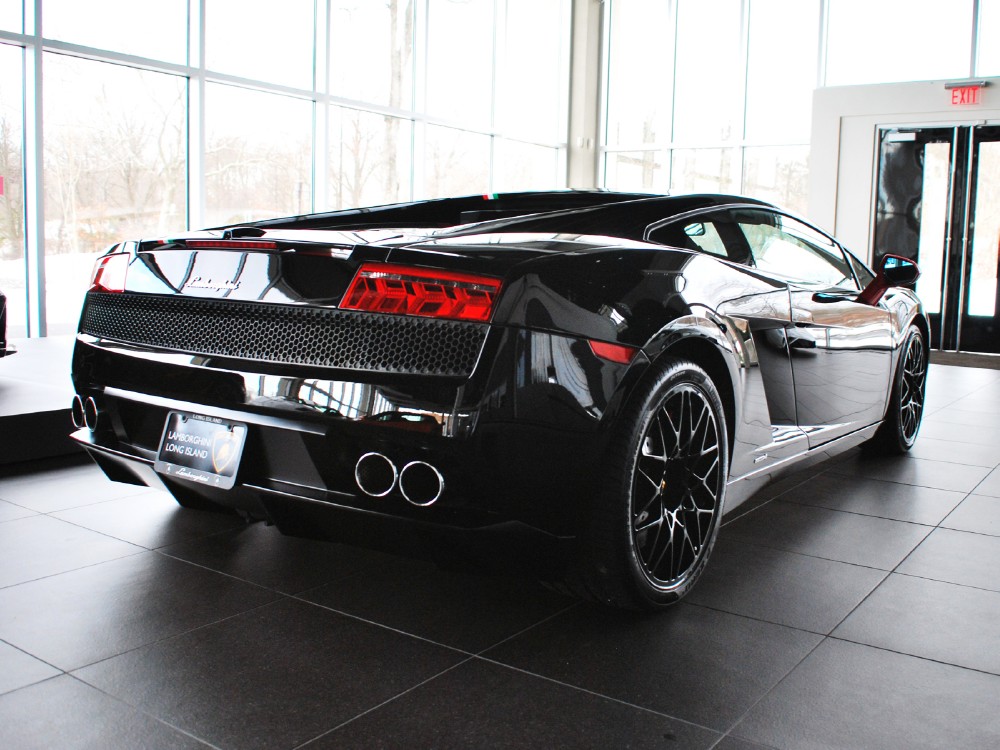 2012 Lamborghini Gallardo Image 2