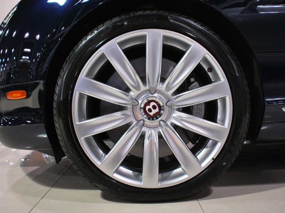 2013 Bentley Continental GT V8 Convertible Image 4