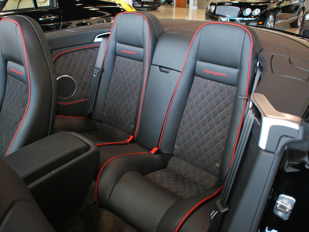2013 Bentley Continental Supersports Convertible Image 17