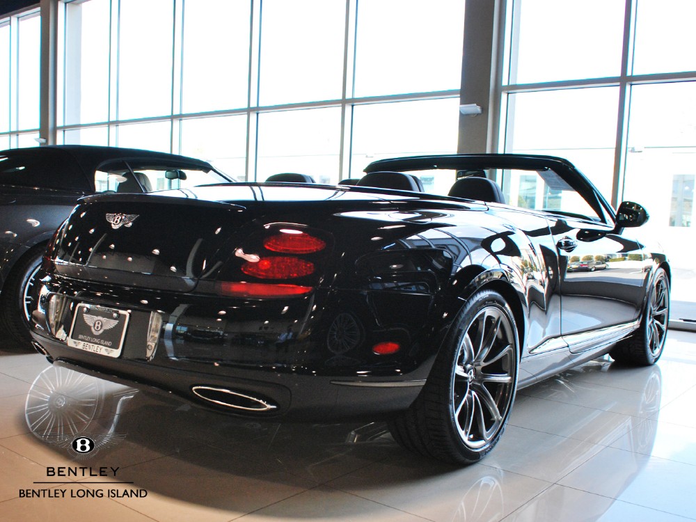 2013 Bentley Continental Supersports Convertible Image 2