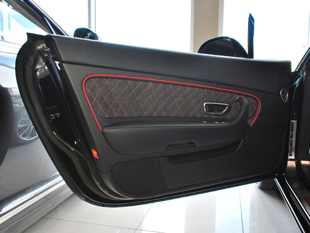 2013 Bentley Continental Supersports Convertible Image 20