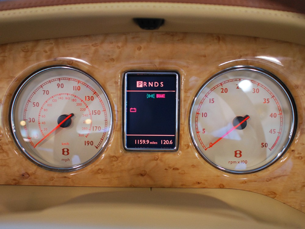 2008 Bentley Azure Image 15