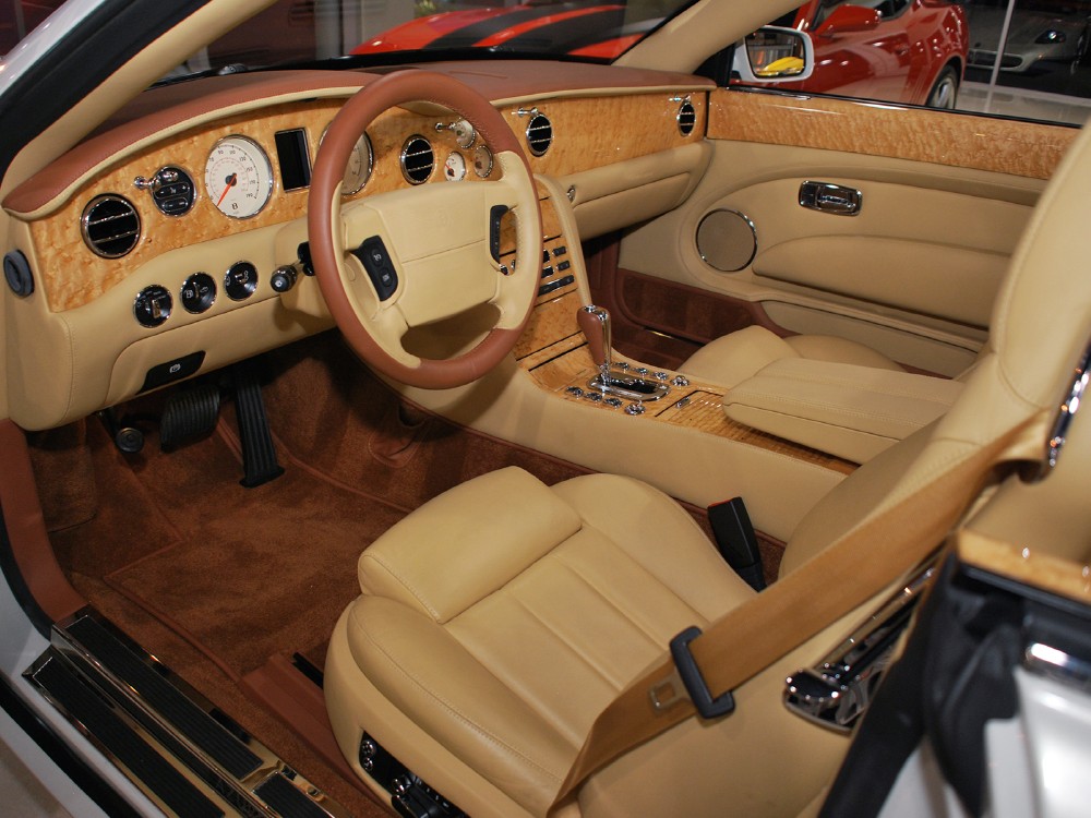 2008 Bentley Azure Image 3