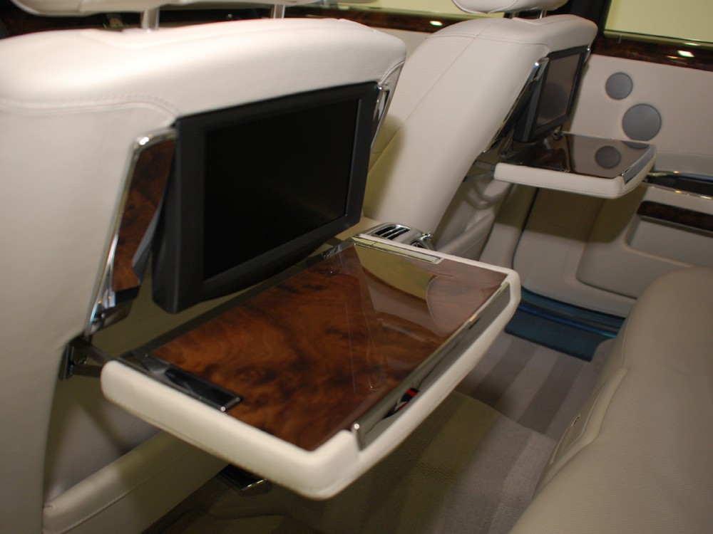 2013 Rolls-Royce Ghost Image 13