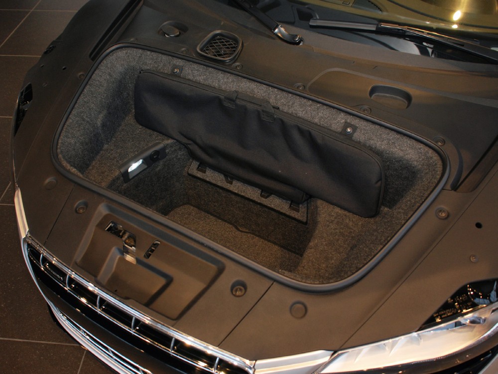 2011 Audi R8 Image 22