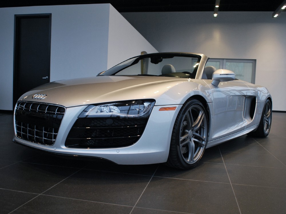 2011 Audi R8 Image 1