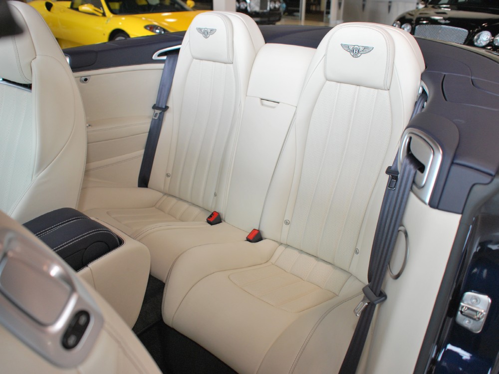 2013 Bentley Continental GT Convertible Image 19