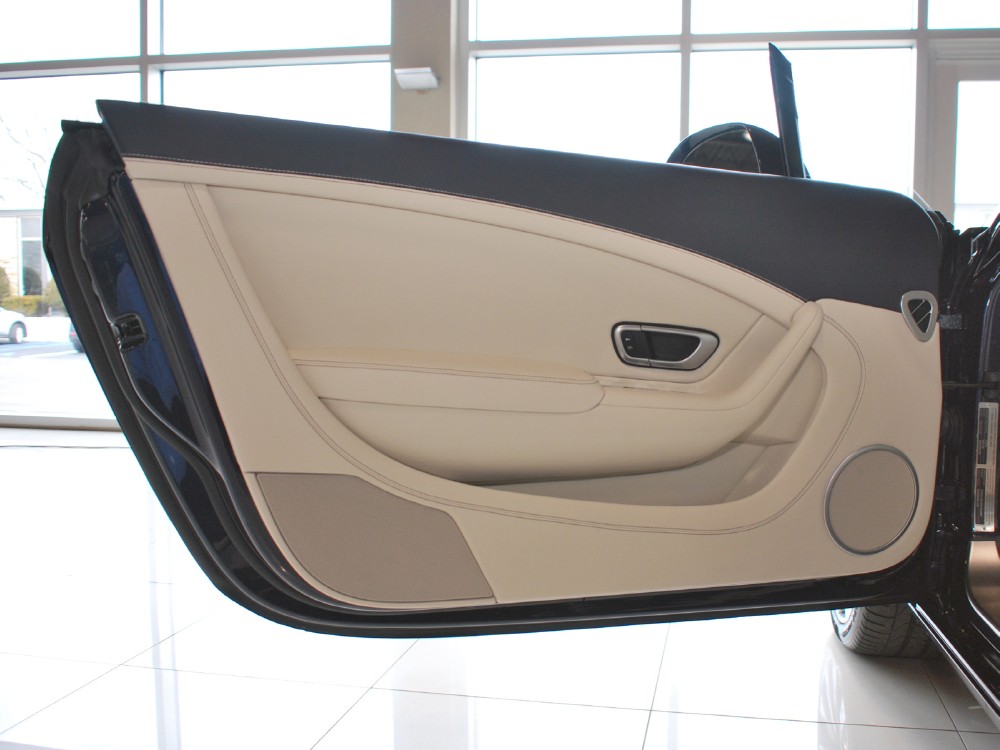 2013 Bentley Continental GT Convertible Image 21