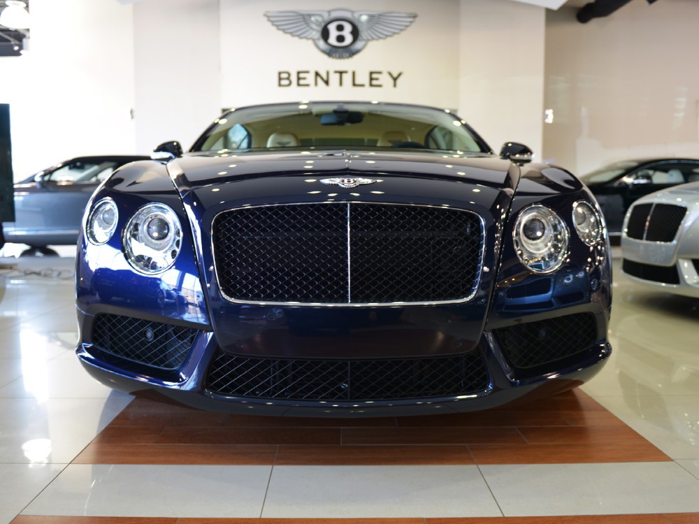 2013 Bentley Continental GT V8 Convertible Image 10