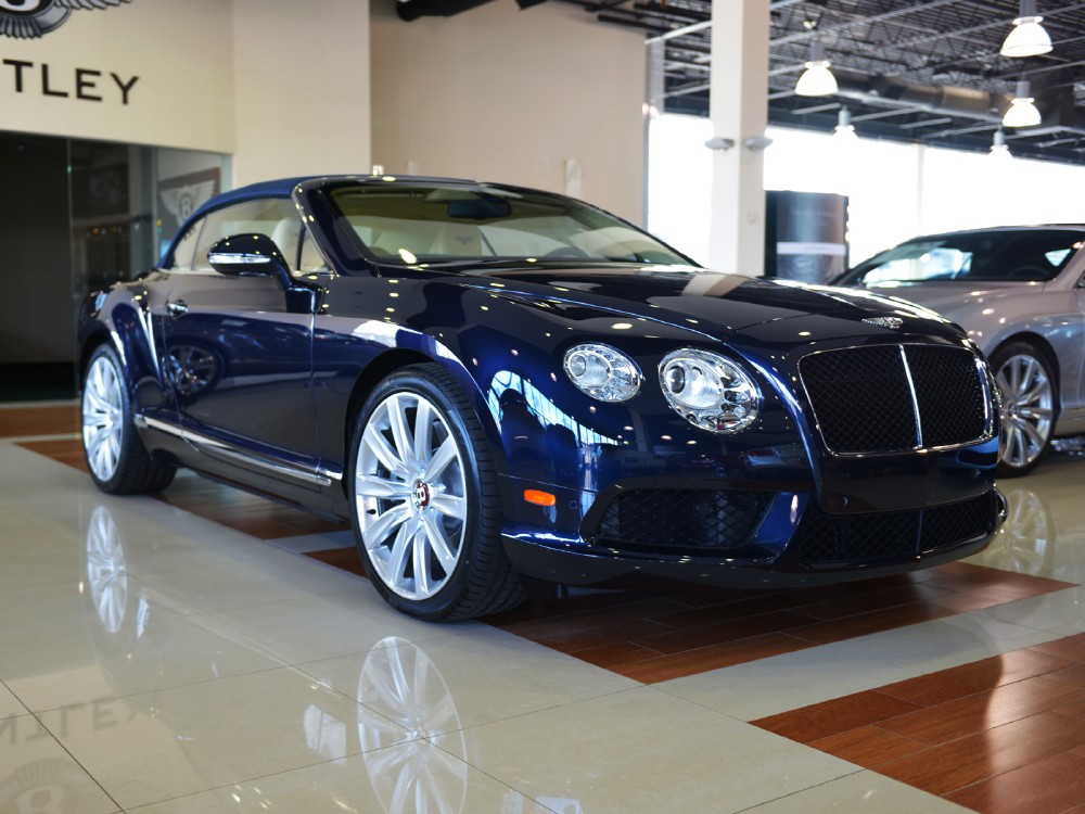 2013 Bentley Continental GT V8 Convertible Image 11