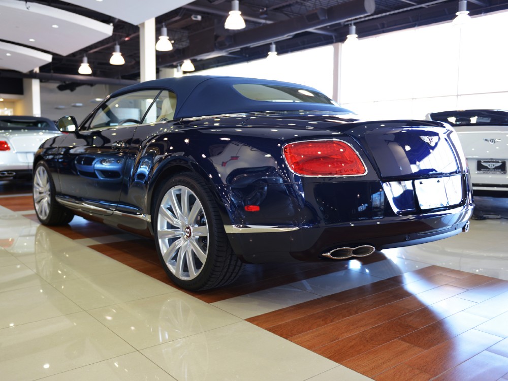 2013 Bentley Continental GT V8 Convertible Image 12