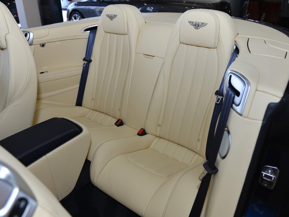 2013 Bentley Continental GT V8 Convertible Image 17
