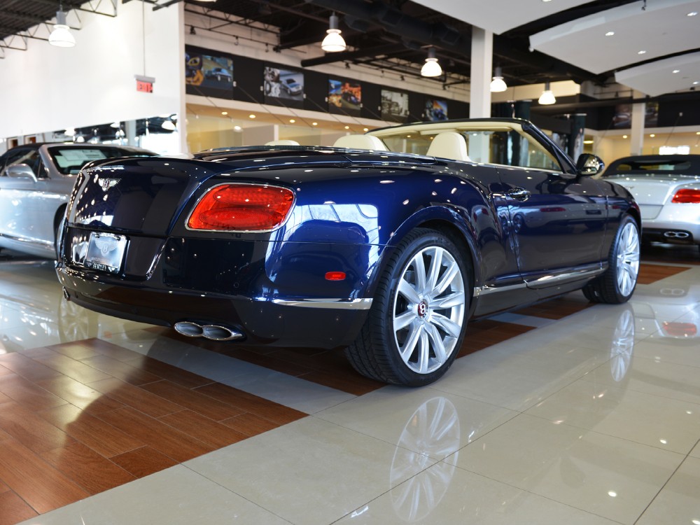 2013 Bentley Continental GT V8 Convertible Image 2