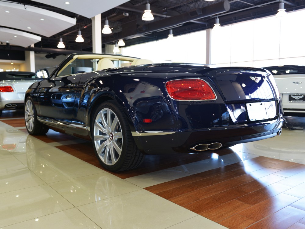 2013 Bentley Continental GT V8 Convertible Image 7