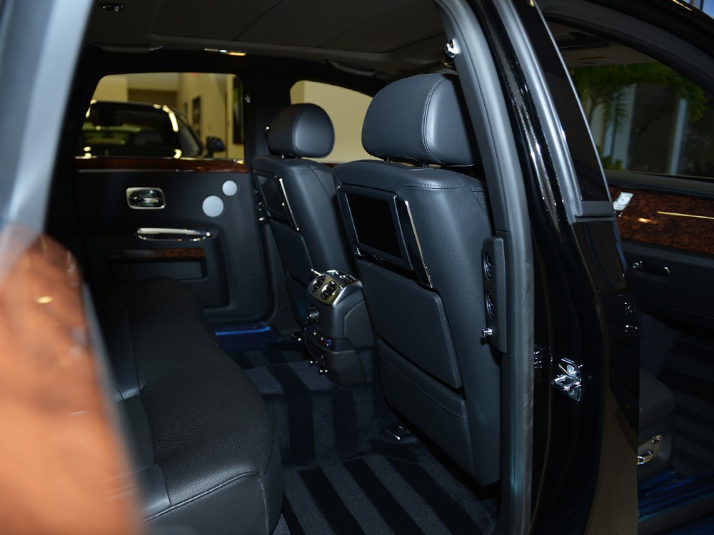 2013 Rolls-Royce Ghost Image 16
