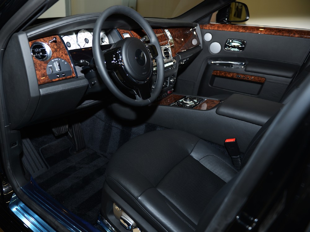 2013 Rolls-Royce Ghost Image 3