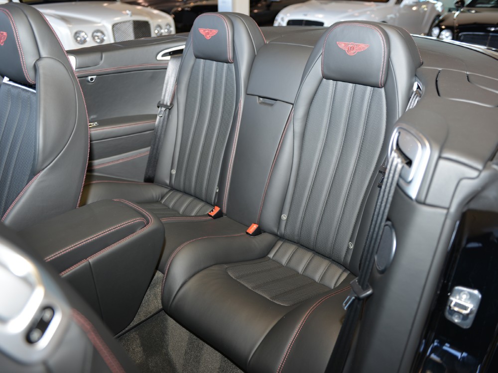 2013 Bentley Continental GT V8 Convertible Image 18