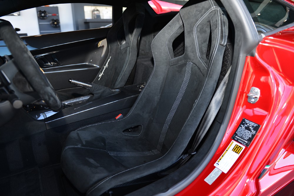 2013 Lamborghini Gallardo Image 11