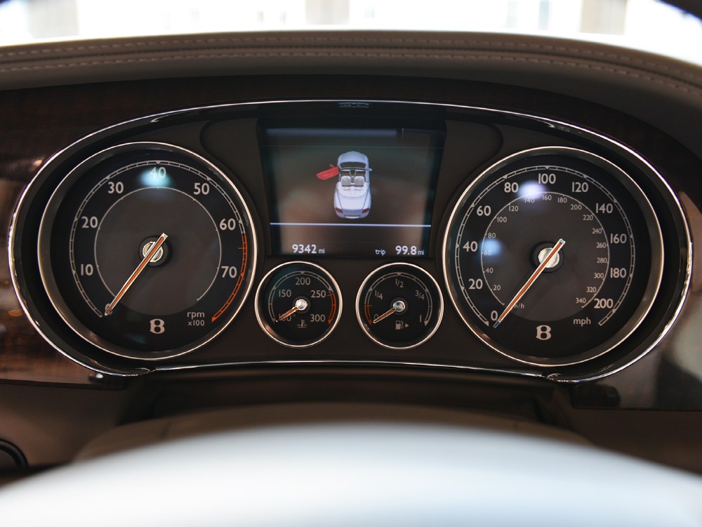 2013 Bentley Continental GT V8 Convertible Image 15