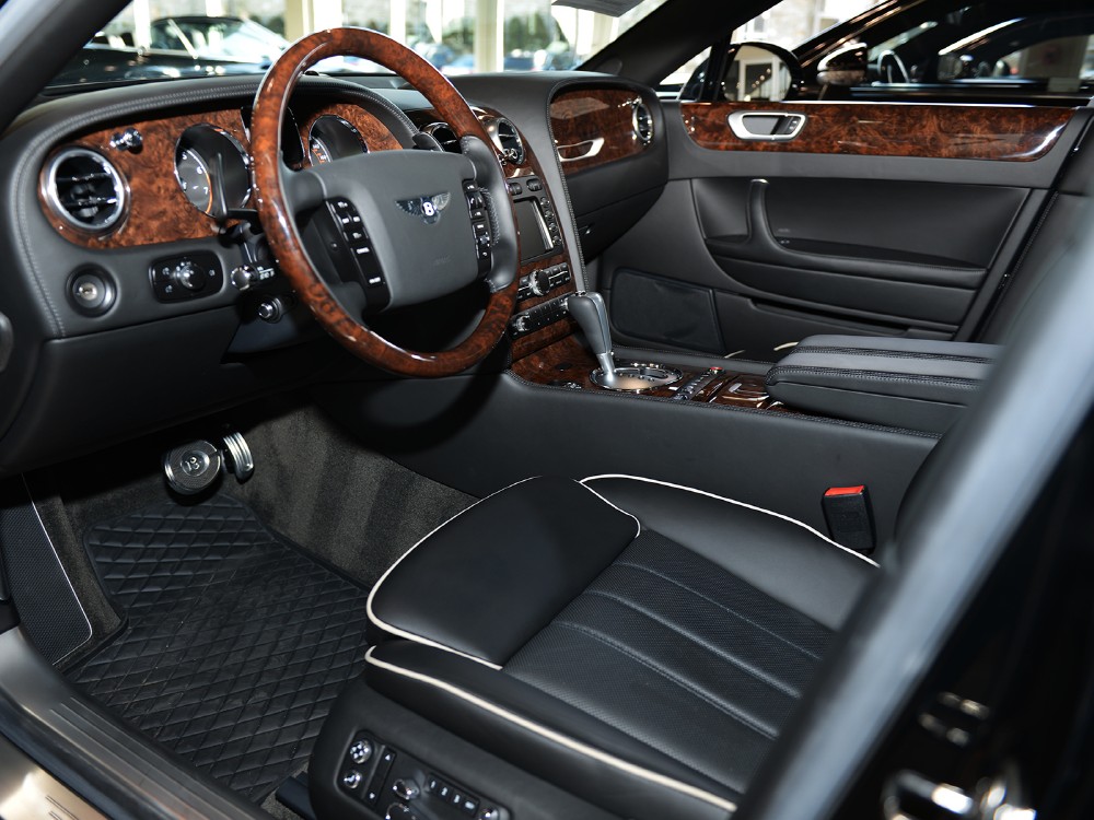 2011 Bentley Continental Flying Spur Image 3