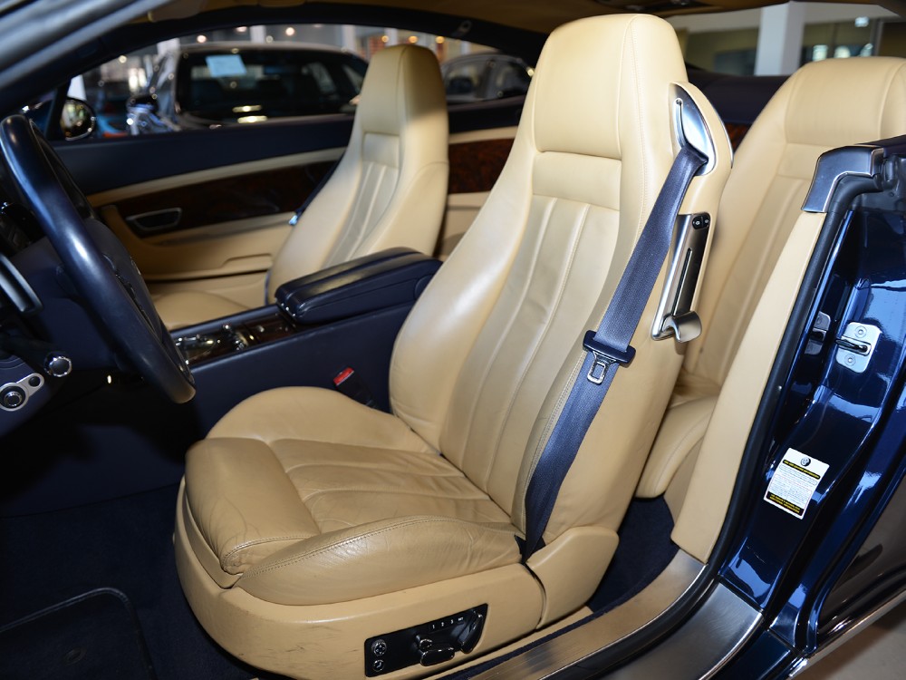 2004 Bentley Continental GT Image 10
