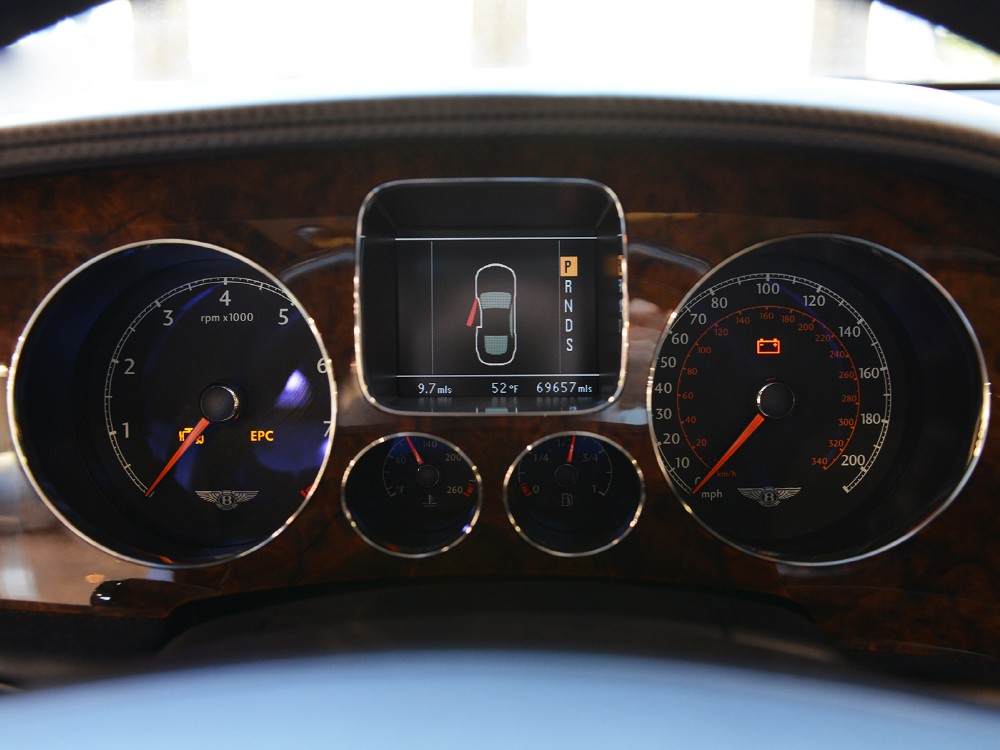 2004 Bentley Continental GT Image 9
