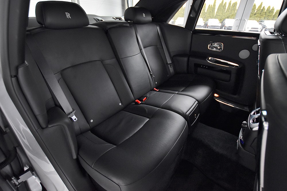 2013 Rolls-Royce Ghost Image 4