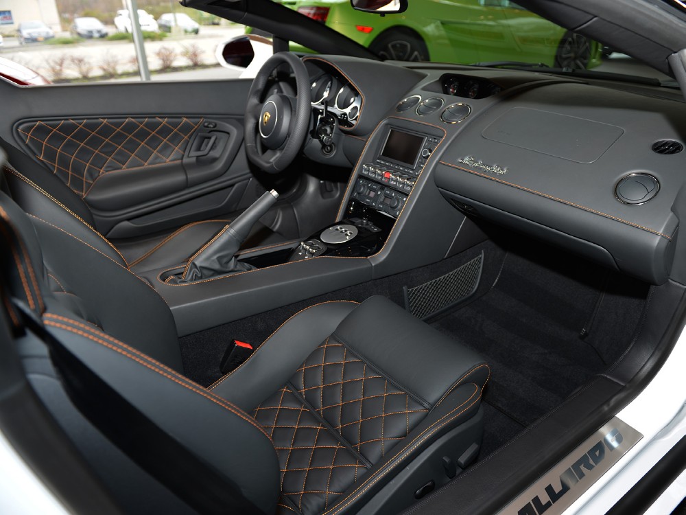 2013 Lamborghini Gallardo Image 17