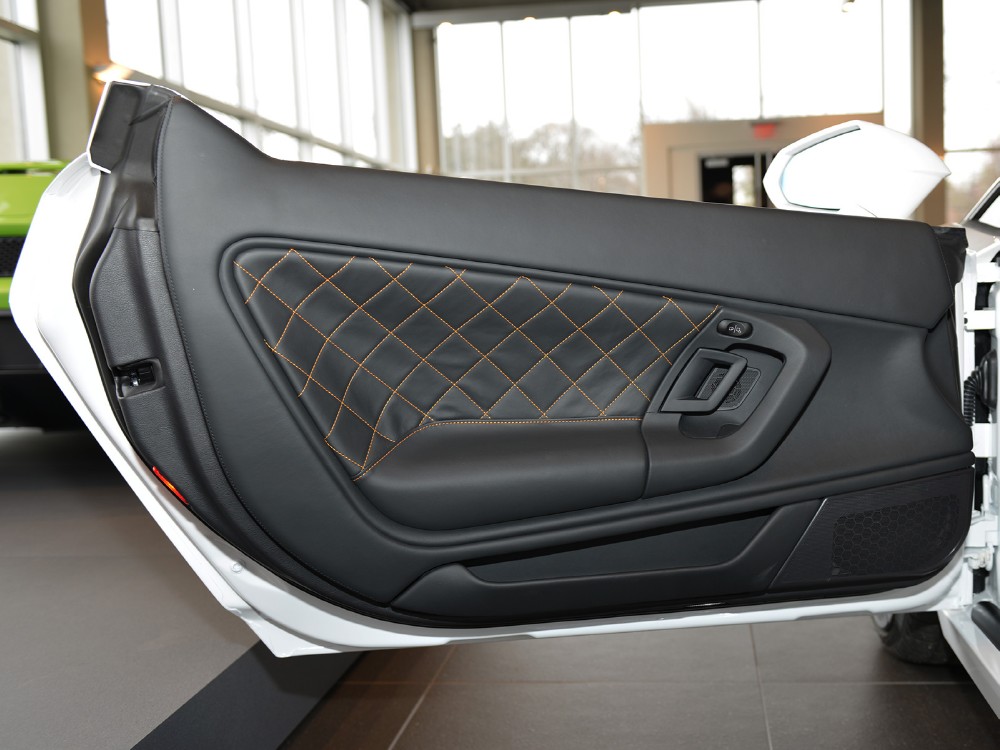 2013 Lamborghini Gallardo Image 18