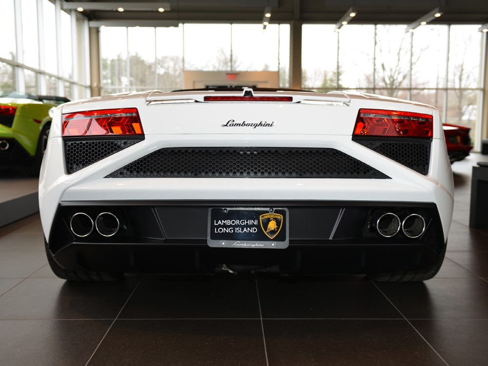 2013 Lamborghini Gallardo Image 8