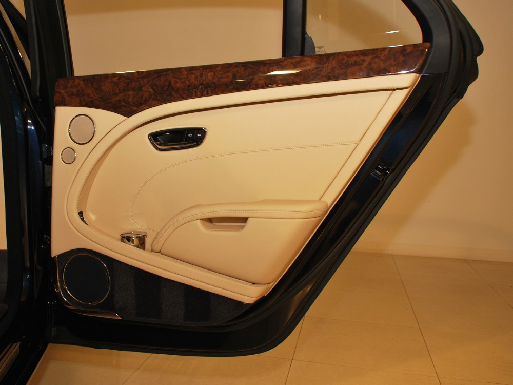 2012 Bentley Mulsanne Image 28