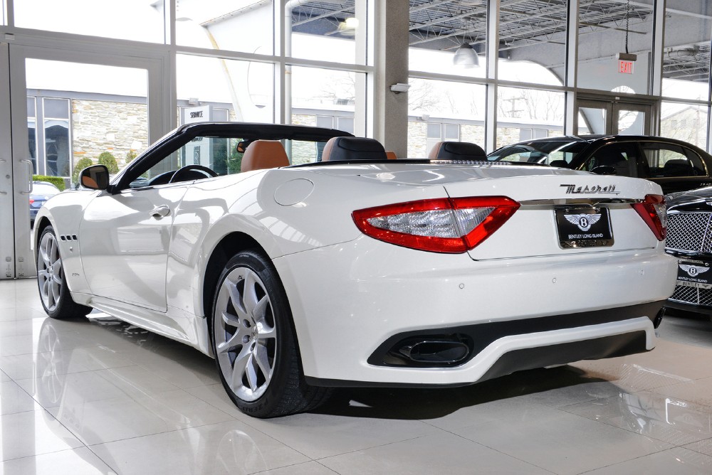 2012 Maserati GranTurismo Image 8