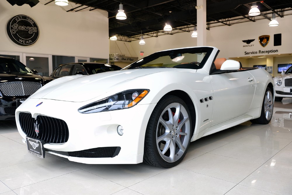 2012 Maserati GranTurismo Image 1