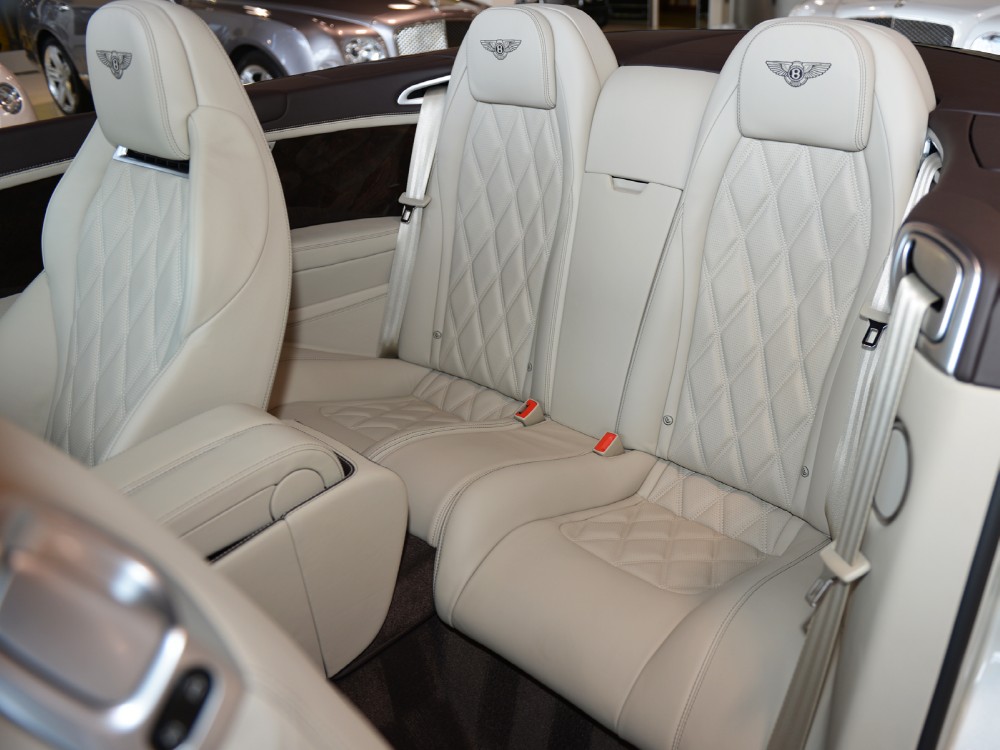 2013 Bentley Continental GT V8 Convertible Image 19