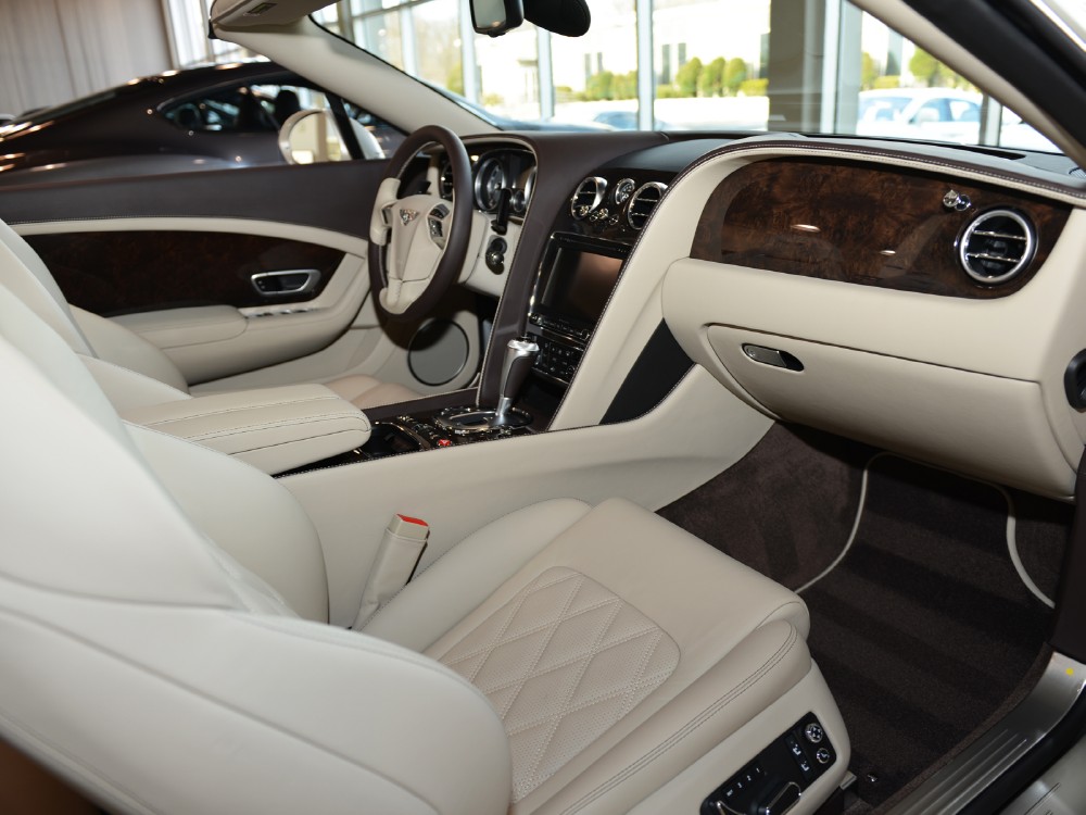 2013 Bentley Continental GT V8 Convertible Image 20