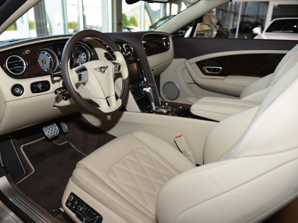 2013 Bentley Continental GT V8 Convertible Image 3